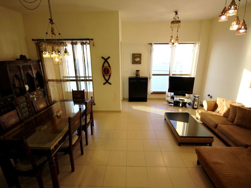 Radiance Premium Suites Dubai Quarto foto